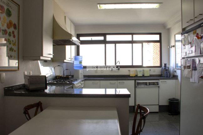 Apartamento com 4 Quartos à Venda, 500 m² em Jardim Guedala - São Paulo