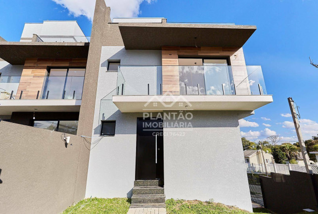 Foto do imóvel: Sobrado com 3 Quartos à Venda, 176 m² em Abranches - Curitiba