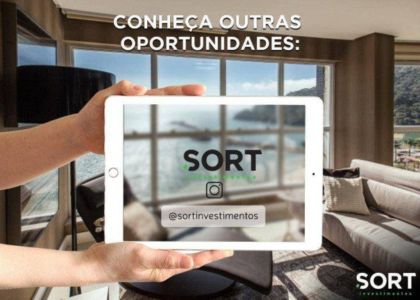 Imagem Casa de Condomínio com 3 Quartos à Venda, 338 m² em Centro - Balneário Camboriú