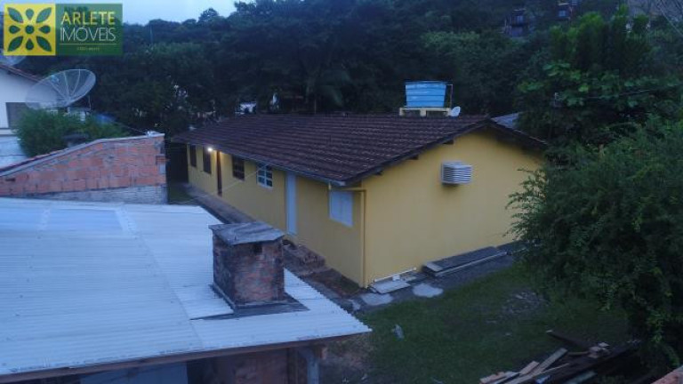 Imagem Casa com 1 Quarto para Alugar ou Temporada, 30 m² em Centro - Porto Belo