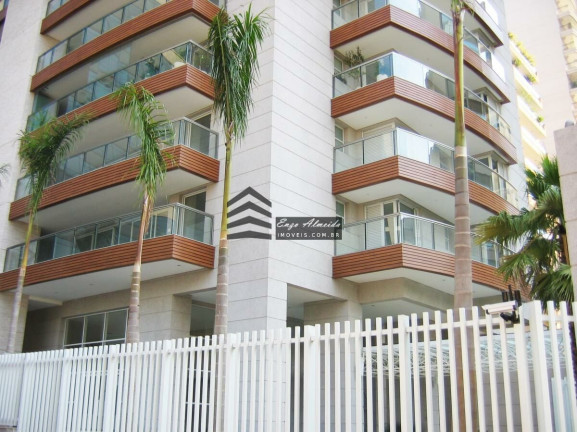 Apartamento com 3 Quartos à Venda, 262 m² em Vila Nova Conceição - São Paulo