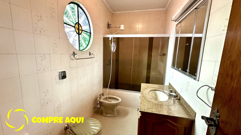 Casa com 3 Quartos à Venda, 285 m² em Sumaré - São Paulo
