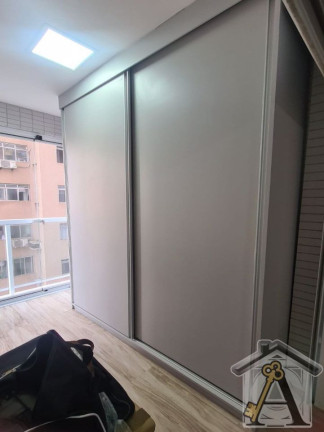 Imagem Apartamento com 2 Quartos à Venda, 80 m² em Gonzaga - Santos