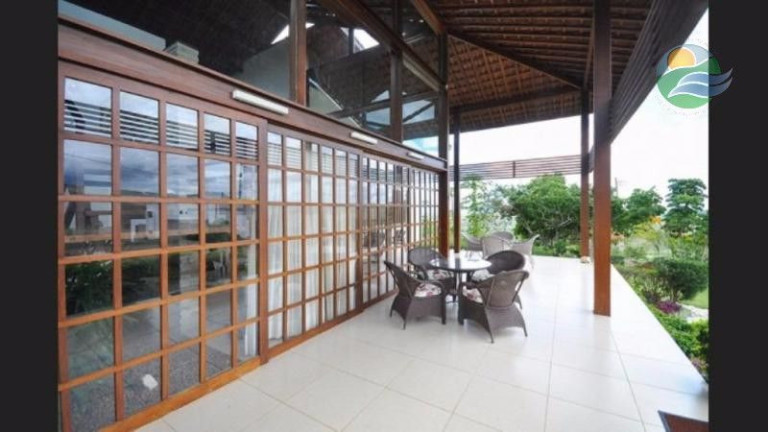 Imagem Casa com 7 Quartos à Venda, 575 m²