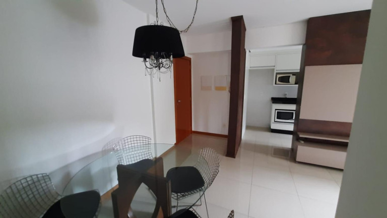 Imagem Apartamento com 2 Quartos à Venda, 6.932.450 m² em Glória - Joinville
