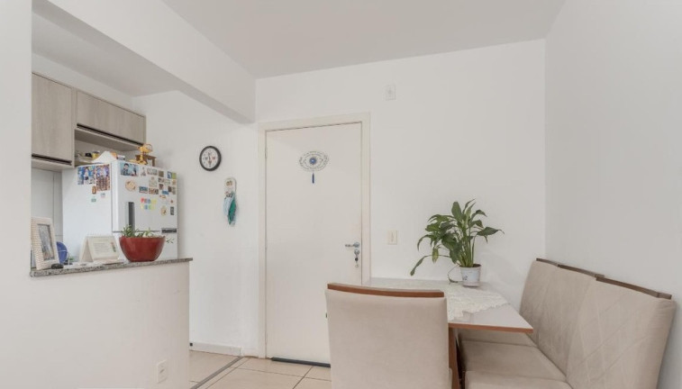 Imagem Apartamento com 2 Quartos à Venda, 48 m² em Sarandi - Porto Alegre