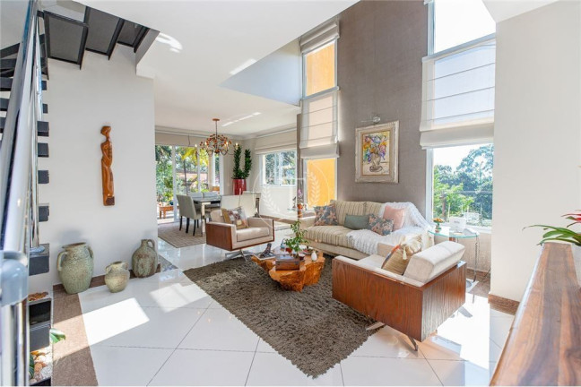 Imagem Casa de Condomínio com 4 Quartos à Venda, 438 m² em Condomínio Iolanda - Taboão Da Serra