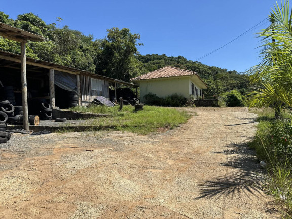 Imagem Chácara com 3 Quartos à Venda,  em Itajuba - Barra Velha