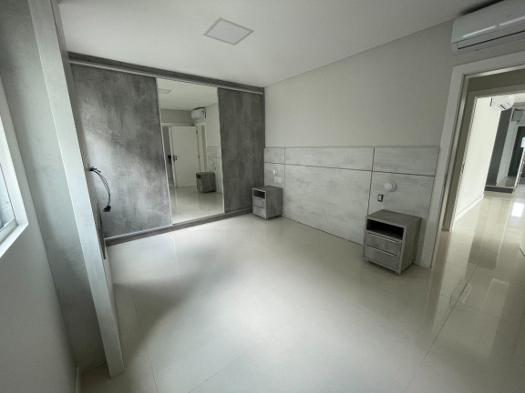 Imagem Apartamento com 3 Quartos à Venda, 155 m² em Centro - Balneário Camboriú