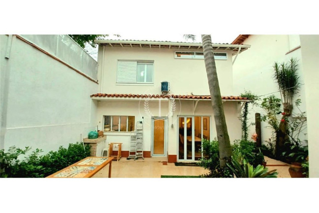 Casa com 3 Quartos à Venda, 248 m² em Campo Belo - São Paulo