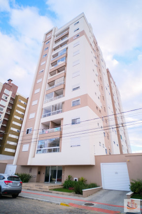 Imagem Apartamento com 2 Quartos à Venda, 69 m² em Centro - Tubarão
