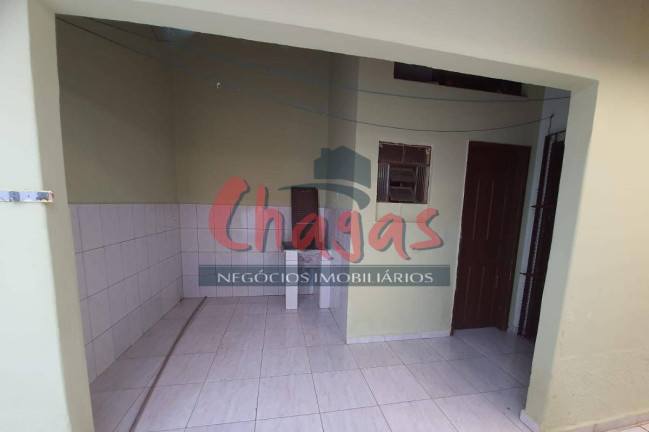 Imagem Casa com 4 Quartos para Alugar, 140 m² em Centro - Caraguatatuba