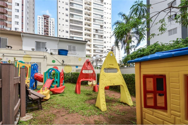 Apartamento com 2 Quartos à Venda, 65 m² em Vila Gumercindo - São Paulo