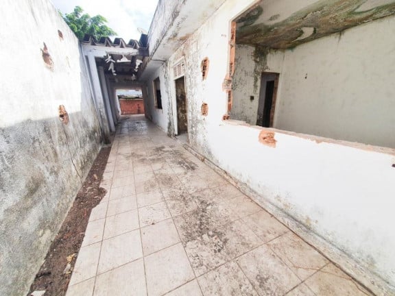 Imagem Casa com 3 Quartos à Venda, 181 m² em Vicente Pinzon - Fortaleza
