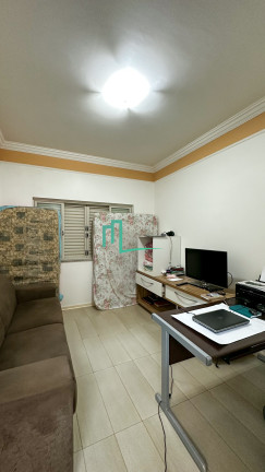 Imagem Casa com 3 Quartos à Venda, 319 m² em Vila Hípica - Franca