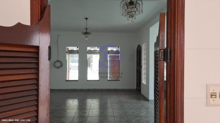 Casa com 3 Quartos à Venda, 1 m² em Vila Ré - São Paulo