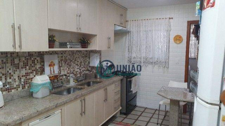 Imagem Apartamento com 3 Quartos à Venda, 215 m² em Santa Rosa - Niterói