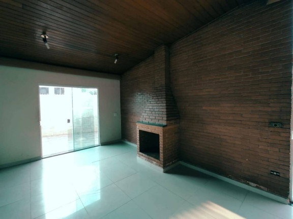 Imagem Casa com 3 Quartos para Alugar, 250 m² em Vila Liberdade - Jundiaí