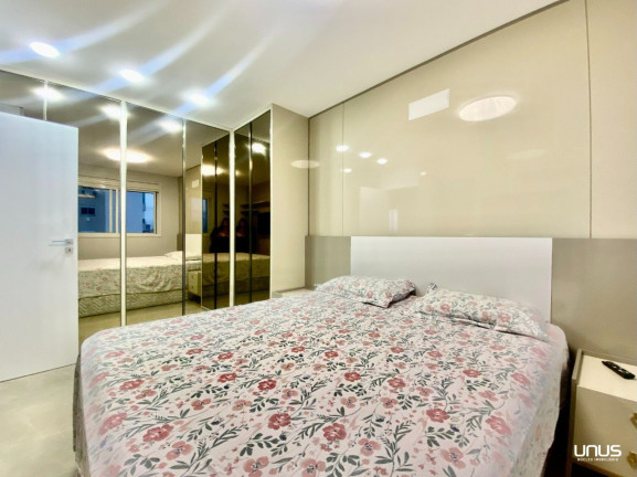 Imagem Apartamento com 3 Quartos à Venda, 124 m² em Kobrasol - São José