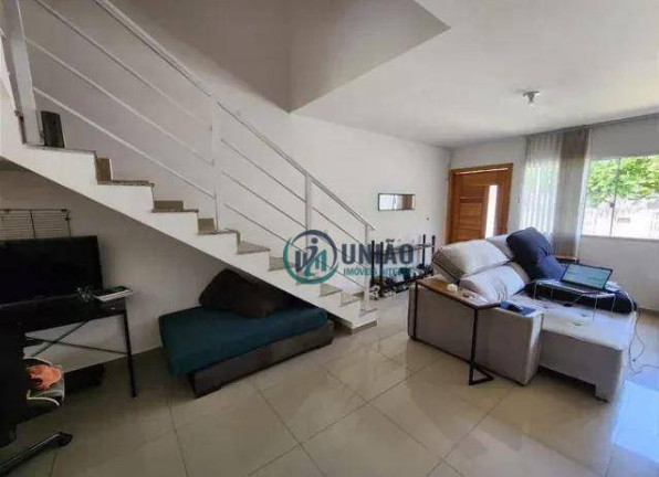 Imagem Casa com 2 Quartos à Venda, 120 m² em Piratininga - Niterói