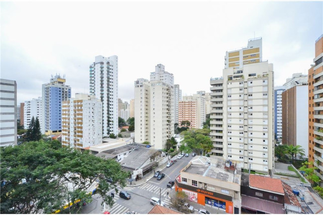Imagem Apartamento com 3 Quartos à Venda, 68 m² em Moema - São Paulo