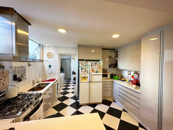 Imagem Apartamento com 2 Quartos à Venda, 300 m² em Jardim América - São Paulo