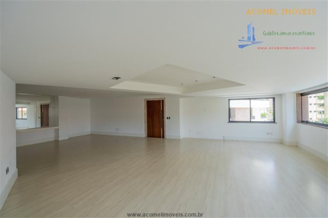 Apartamento com 3 Quartos à Venda, 210 m² em Meireles - Fortaleza