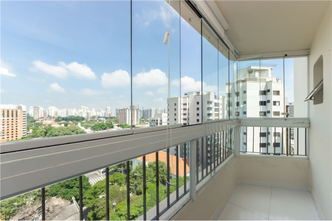 Imagem Apartamento com 2 Quartos à Venda, 72 m² em Moema - São Paulo