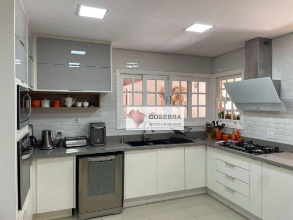 Casa com 4 Quartos à Venda, 331 m² em Alto Da Boa Vista - São Paulo