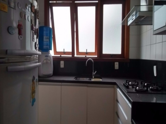 Apartamento com 3 Quartos à Venda, 95 m² em Moinhos De Vento - Porto Alegre