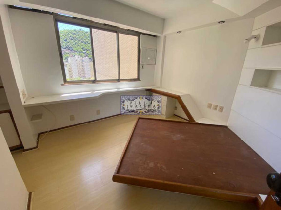 Imagem Apartamento com 3 Quartos à Venda, 141 m² em Copacabana - Rio De Janeiro