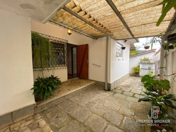 Imagem Casa com 3 Quartos à Venda, 200 m² em Alto - Teresópolis