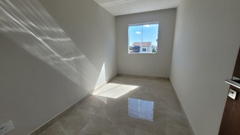 Foto do imóvel: Casa com 3 Quartos à Venda, 121 m² em Civit Ii - Serra