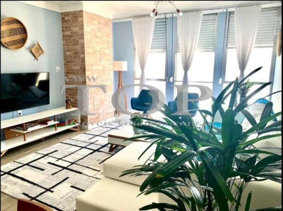 Imagem Apartamento com 3 Quartos à Venda, 160 m² em Pitangueiras - Guarujá