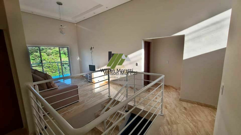Imagem Casa com 3 Quartos à Venda, 246 m²