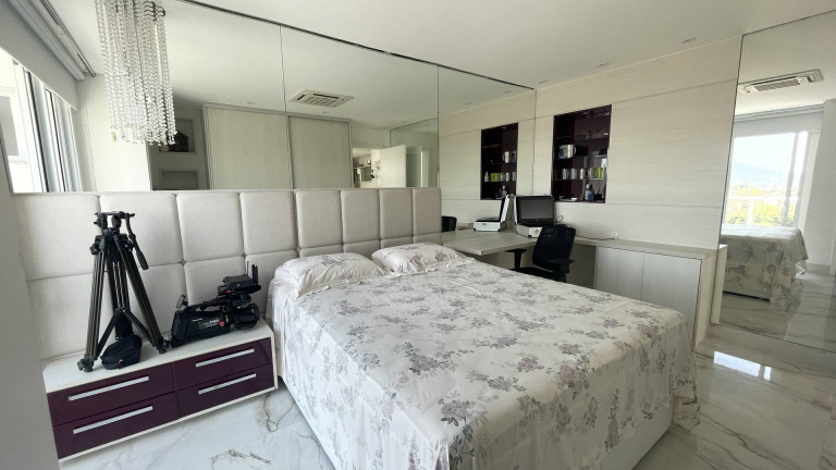 Imagem Apartamento com 4 Quartos à Venda, 280 m² em Canasvieiras - Florianópolis