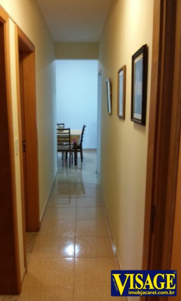 Apartamento com 2 Quartos à Venda,  em Vila Aprazivel - Jacareí