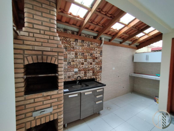 Imagem Casa com 2 Quartos à Venda, 93 m² em Estuário - Santos