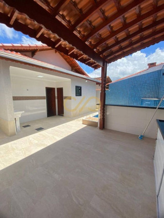 Imagem Casa com 3 Quartos à Venda, 300 m² em Maracanã - Praia Grande