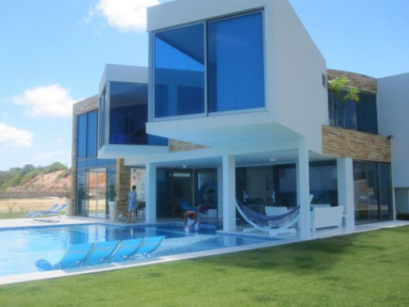 Imagem Casa de Condomínio com 3 Quartos à Venda, 610 m² em Jacarecica - Maceio