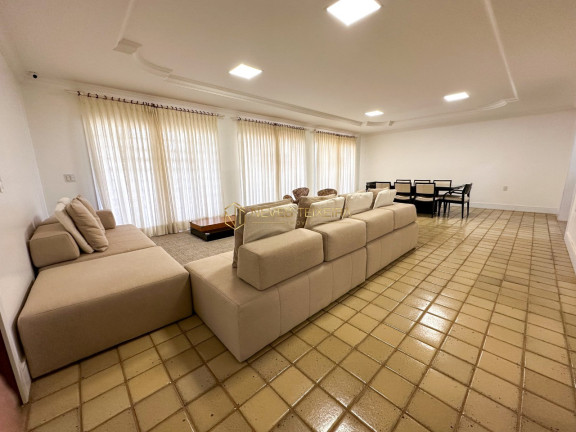 Imagem Casa com 4 Quartos à Venda, 527 m² em Park Way - Brasília