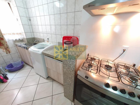Imagem Apartamento com 3 Quartos para Alugar ou Temporada, 90 m² em Centro - Bombinhas