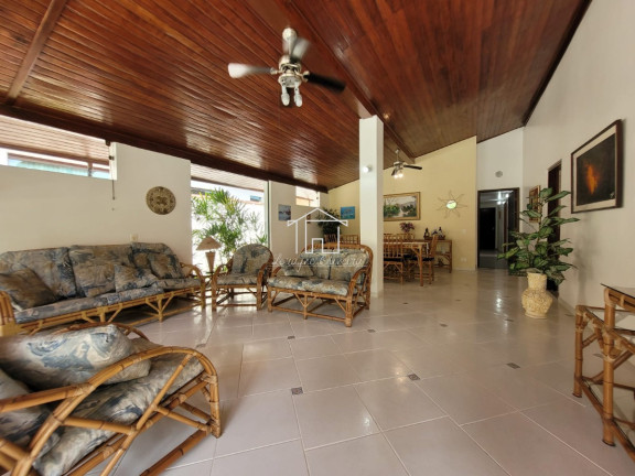 Imagem Casa de Condomínio com 4 Quartos à Venda, 220 m² em Lázaro - Ubatuba