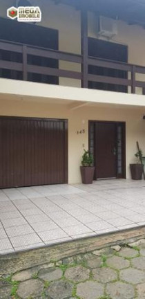 Imagem Casa com 3 Quartos à Venda, 450 m² em Córrego Grande - Florianópolis