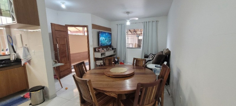 Foto do imóvel: Casa com 2 Quartos à Venda, 57 m² em São Francisco - Serra