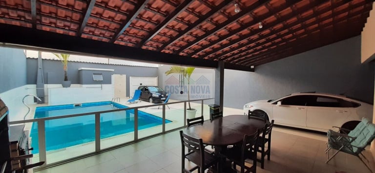 Imagem Casa com 5 Quartos à Venda, 350 m² em Centro - Itanhaém