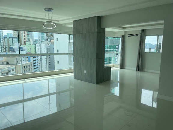 Imagem Apartamento com 3 Quartos à Venda, 155 m² em Centro - Balneário Camboriú