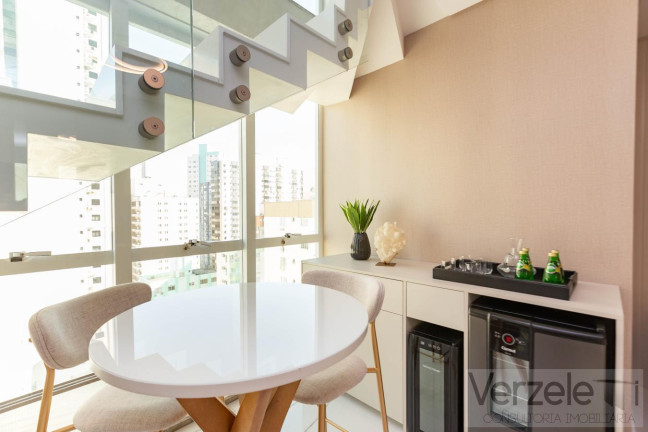 Imagem Apartamento com 3 Quartos à Venda, 308 m² em Centro - Balneário Camboriú