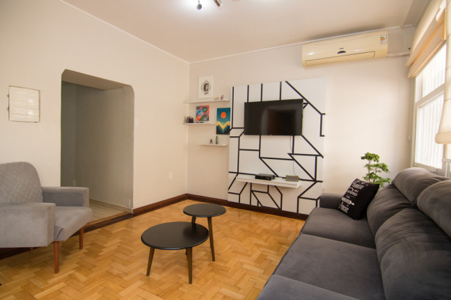 Imagem Apartamento com 3 Quartos à Venda, 111 m² em Petrópolis - Porto Alegre