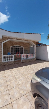 Imagem Casa com 2 Quartos à Venda, 250 m² em Perequê Mirim - Caraguatatuba
